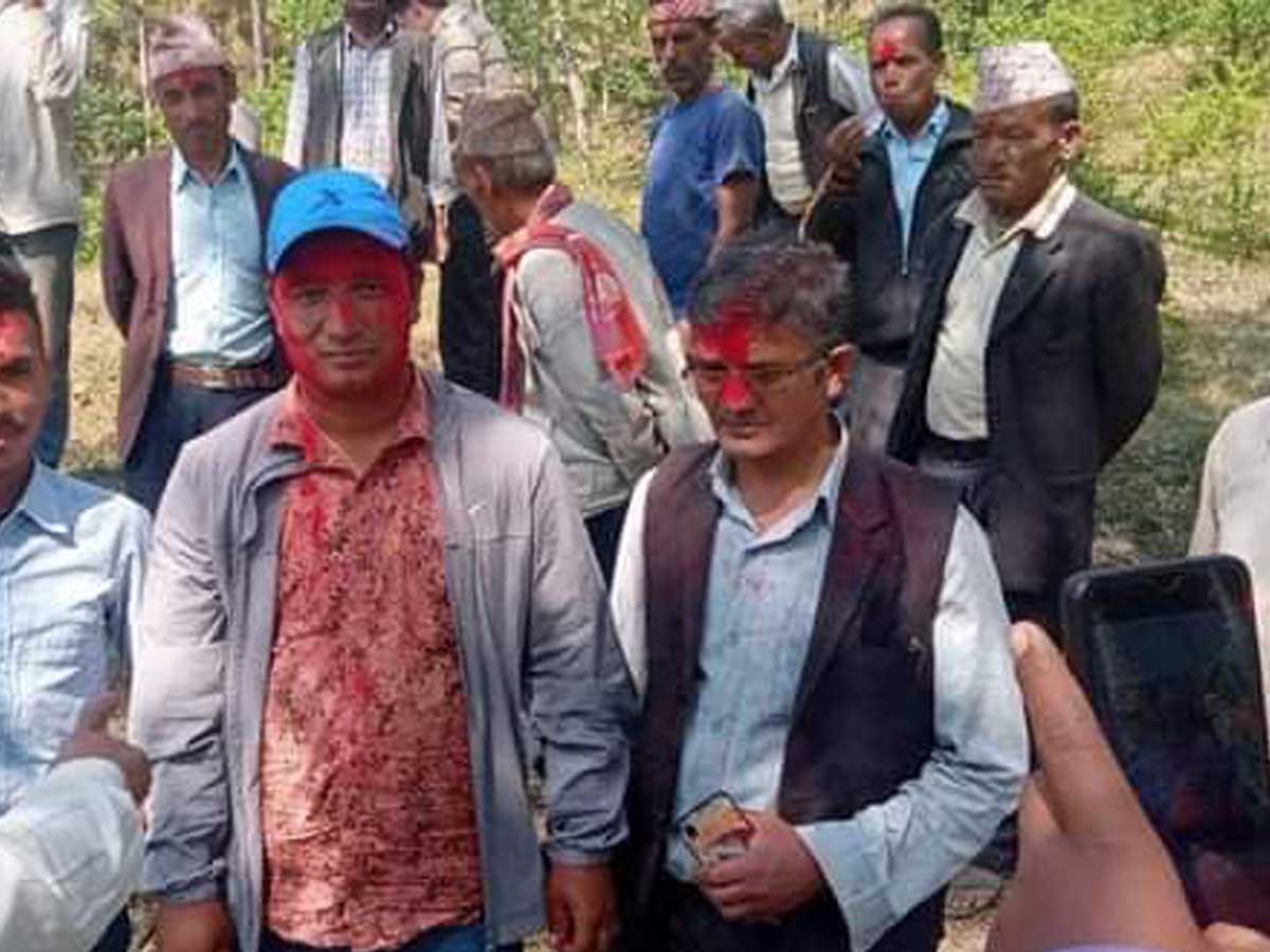 बैतडीको पुर्चौंडी ८ मा एमालेबाट धामी वडा अध्यक्षका उम्मेद्वार 